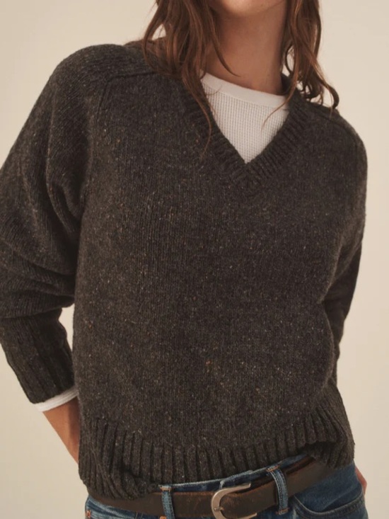 Buck Mason Sweaters - Buck Mason Seastack Wool Tweed V-Neck Sweater in Cobblestone 🩶